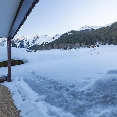 Apartment With Terrace At The Foot Of The Slopes La Clusaz Exterior photo